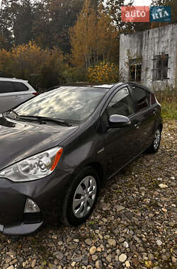 Хэтчбек Toyota Prius C 2014 в Трускавце