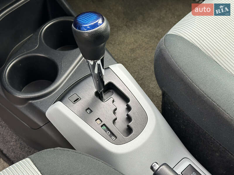 Хэтчбек Toyota Prius C 2014 в Киеве фото 51 Хэтчбек Toyota Prius C 2014 в Киеве