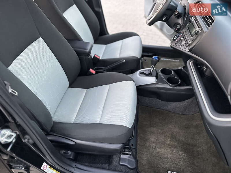 Хетчбек Toyota Prius C 2014 в Одесі фото 24 Хетчбек Toyota Prius C 2014 в Одесі