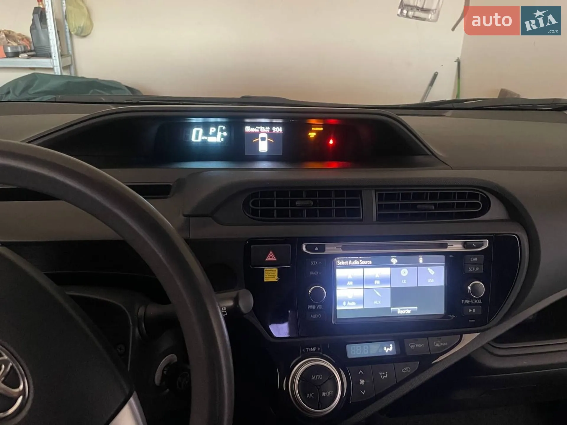2015 Toyota Prius c - мініатюра 11