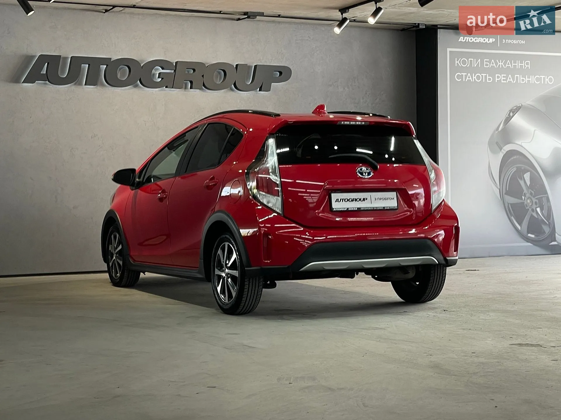 2018 Toyota Prius c - мініатюра 18