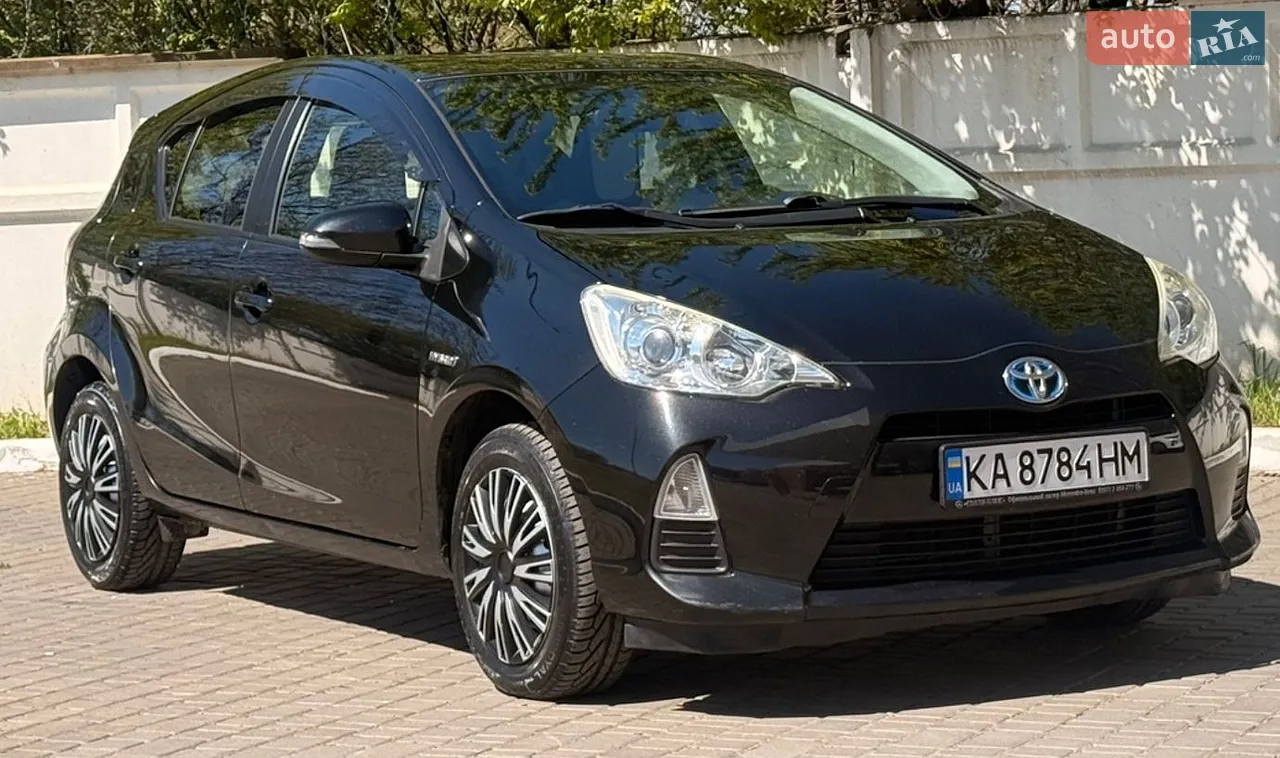 2013 Toyota Prius c - мініатюра 32