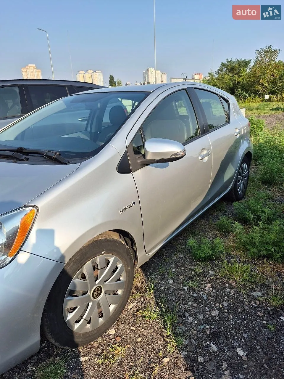 2014 Toyota Prius c - мініатюра 3