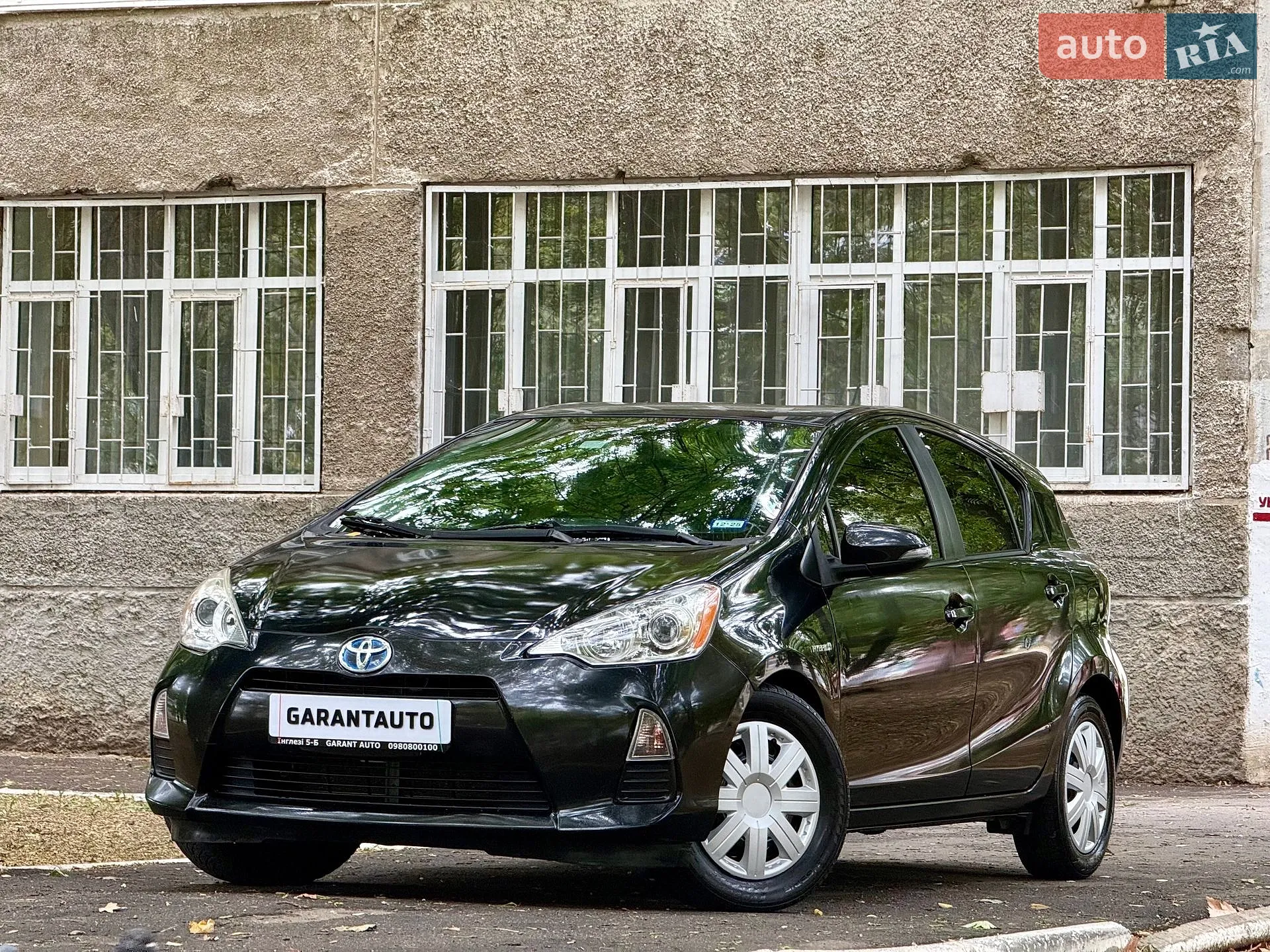 2014 Toyota Prius c - мініатюра 18
