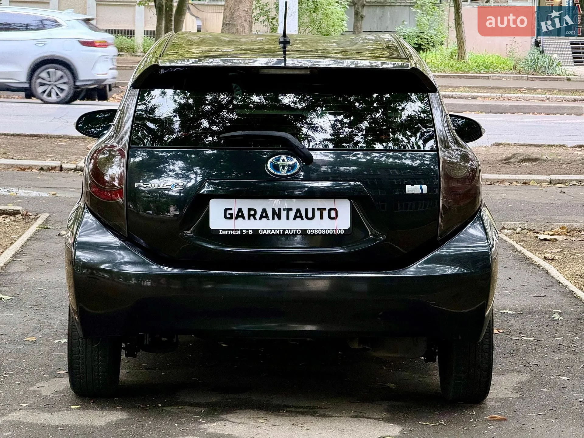 2014 Toyota Prius c - мініатюра 20