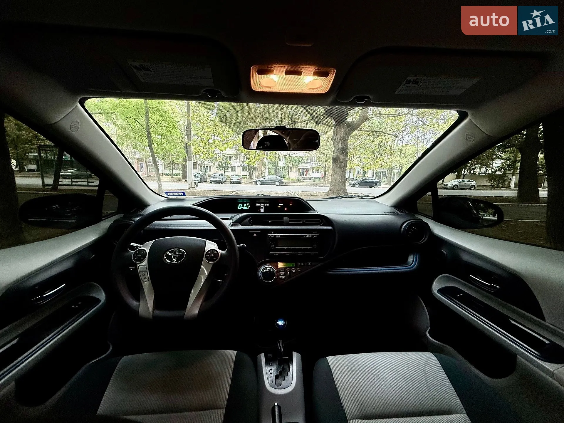 2014 Toyota Prius c - мініатюра 67