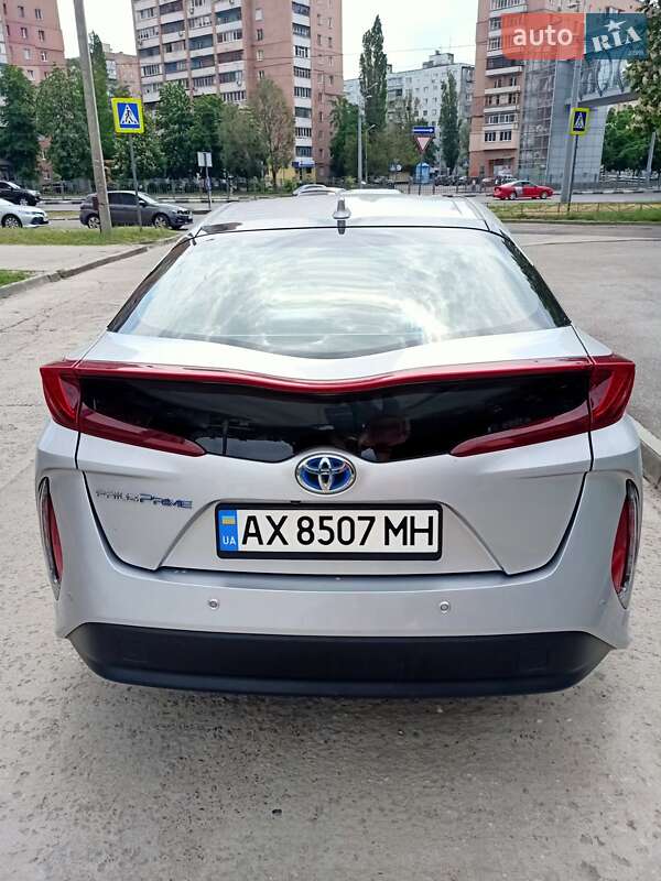 Хетчбек Toyota Prius Prime 2018 в Харкові