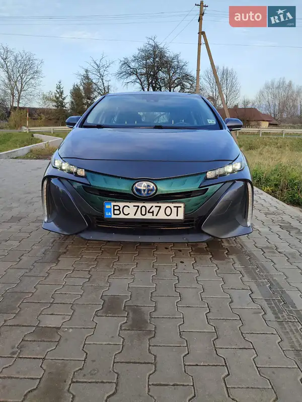 Toyota Prius Prime