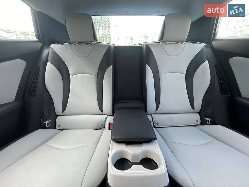 Хетчбек Toyota Prius Prime 2017 в Одесі