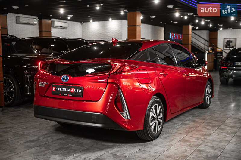 Хэтчбек Toyota Prius Prime 2017 в Одессе