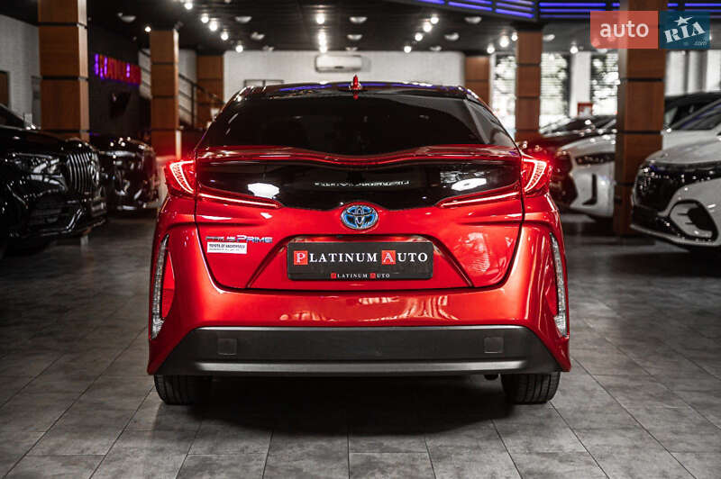 Хэтчбек Toyota Prius Prime 2017 в Одессе