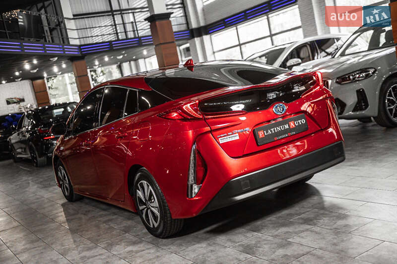 Хэтчбек Toyota Prius Prime 2017 в Одессе