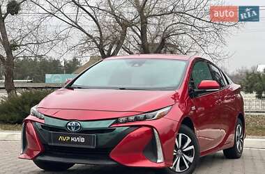 Хетчбек Toyota Prius Prime 2017 в Києві