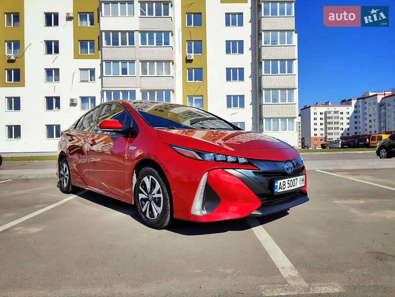 Хетчбек Toyota Prius Prime 2017 в Вінниці