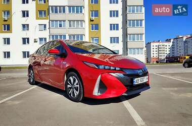 Хетчбек Toyota Prius Prime 2017 в Вінниці