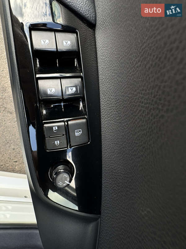 Хэтчбек Toyota Prius Prime 2018 в Одессе