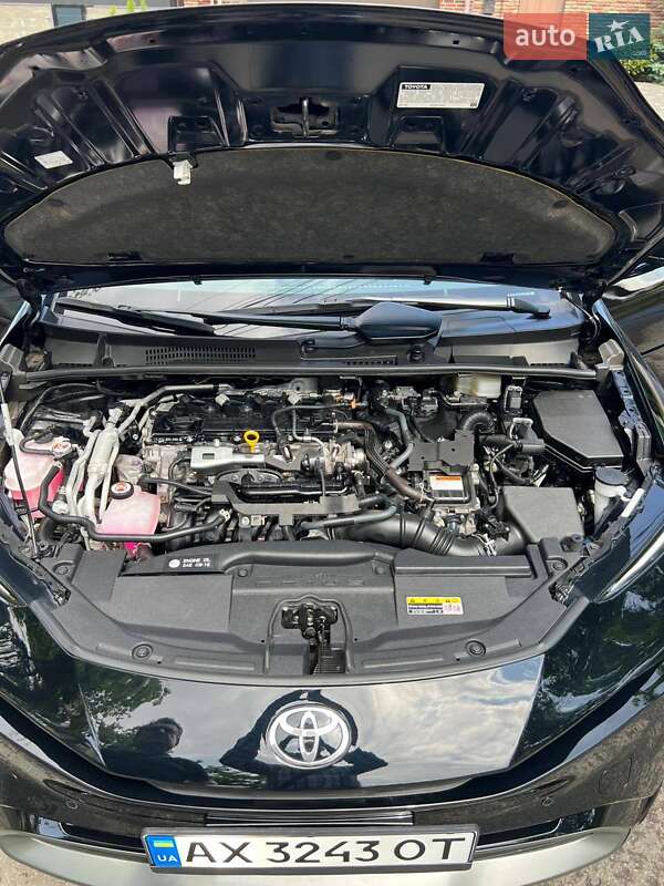 Хэтчбек Toyota Prius Prime 2023 в Киеве фото 19 Хэтчбек Toyota Prius Prime 2023 в Киеве