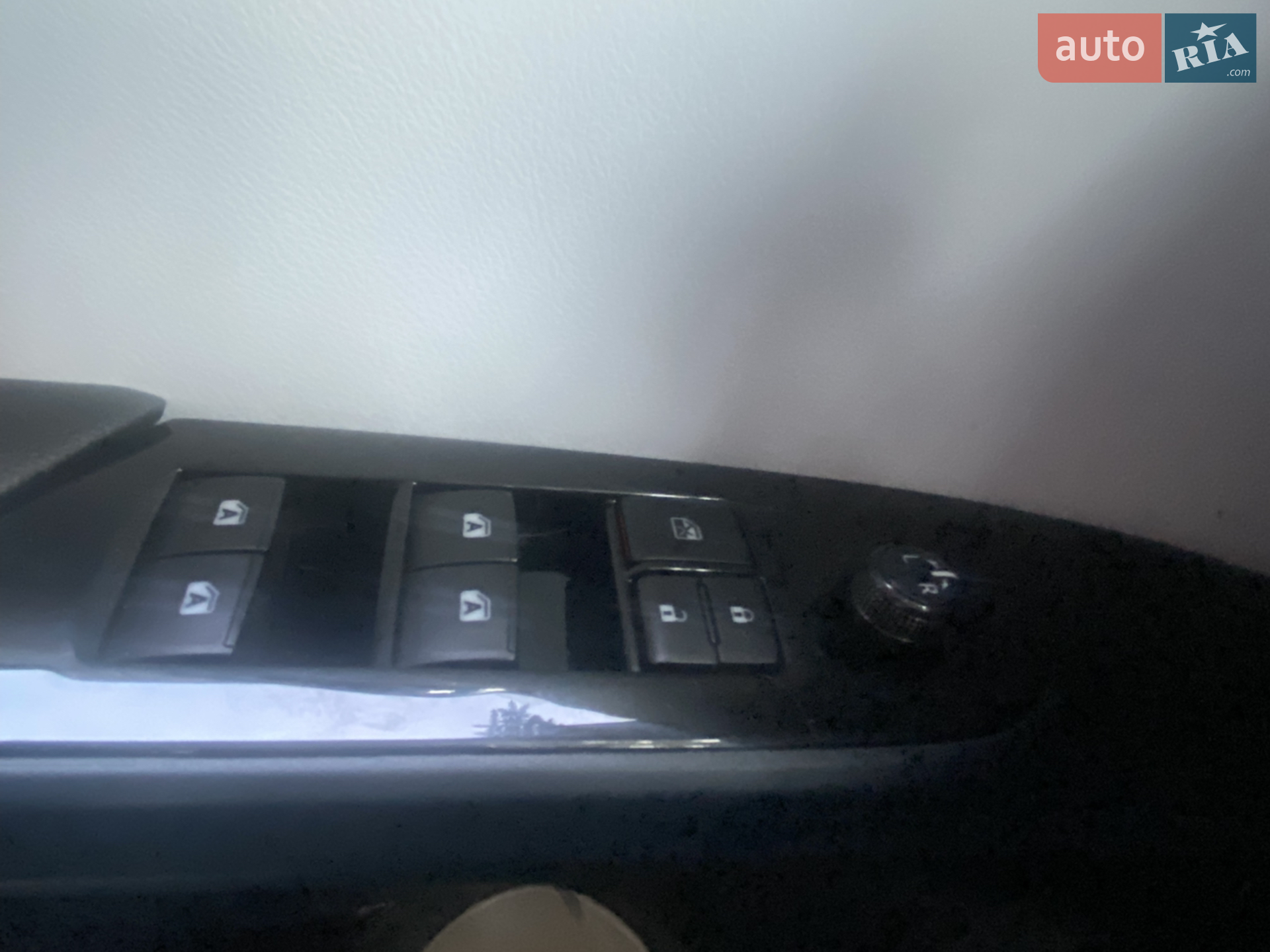 2017 Toyota Prius - мініатюра 10