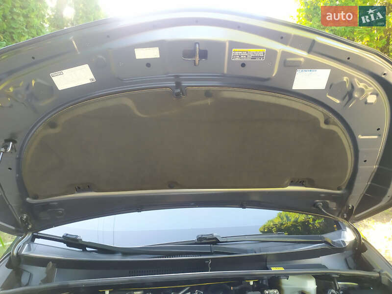 Хетчбек Toyota Prius Prime 2017 в Рівному