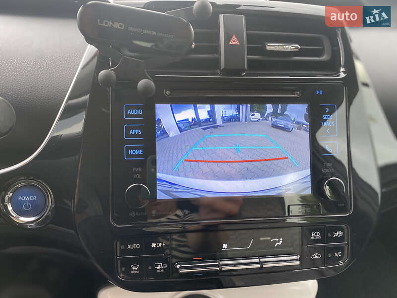 Хэтчбек Toyota Prius Prime 2017 в Киеве