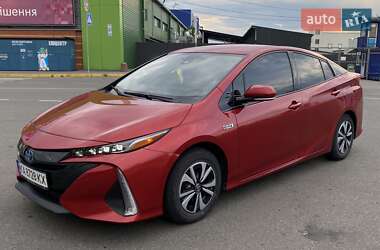 Хетчбек Toyota Prius Prime 2018 в Києві