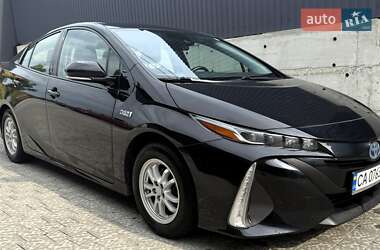 Хэтчбек Toyota Prius Prime 2019 в Львове