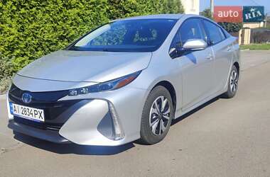 Хэтчбек Toyota Prius Prime 2019 в Киеве