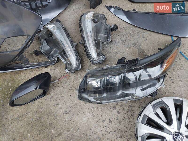 Хетчбек Toyota Prius Prime 2022 в Тернополі