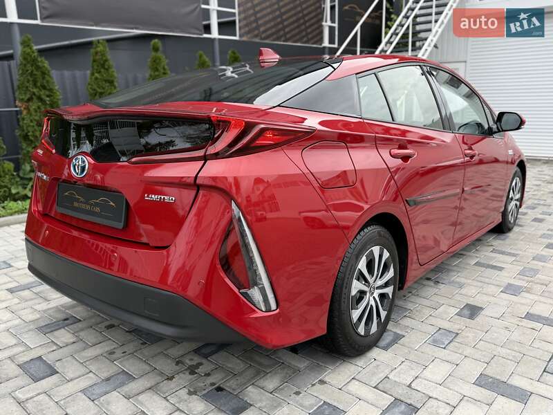 Хэтчбек Toyota Prius Prime 2019 в Одессе