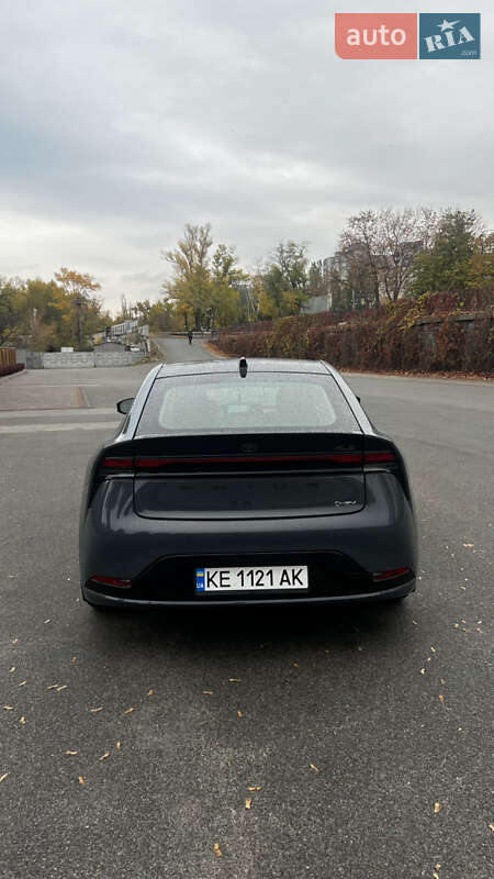 Хэтчбек Toyota Prius Prime 2023 в Днепре фото 9 Хэтчбек Toyota Prius Prime 2023 в Днепре