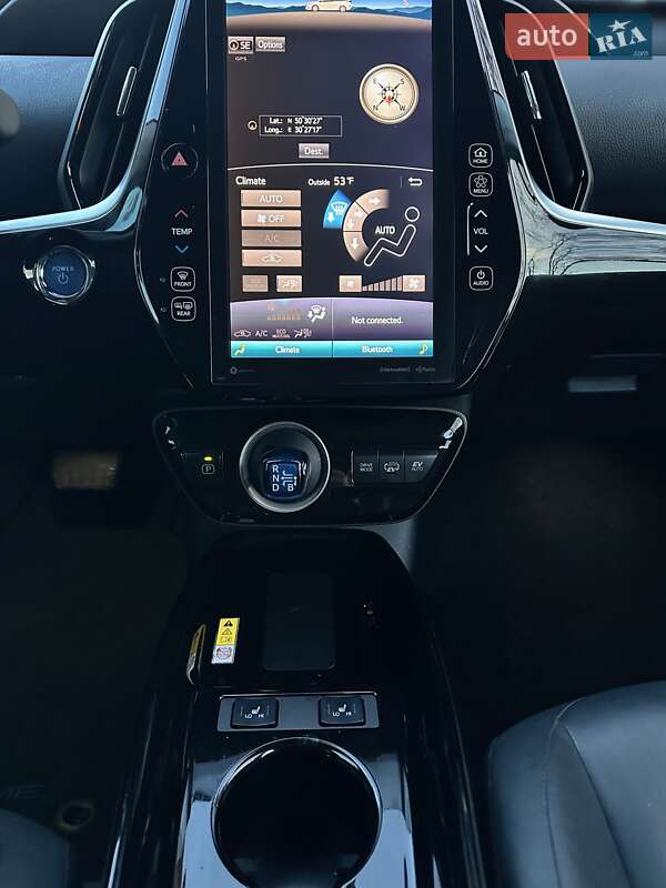 Хэтчбек Toyota Prius Prime 2019 в Киеве фото 16 Хэтчбек Toyota Prius Prime 2019 в Киеве