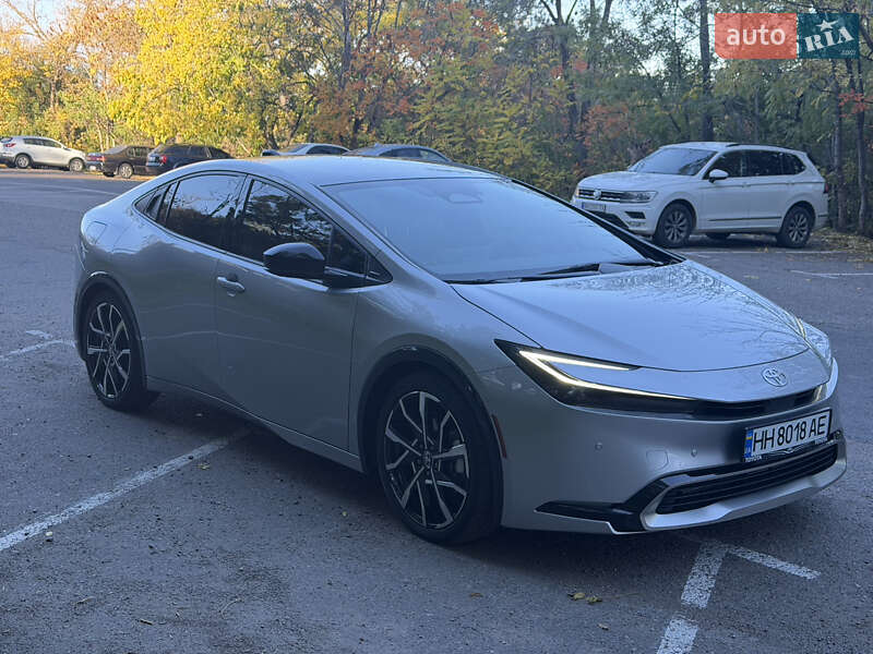 Хэтчбек Toyota Prius Prime 2024 в Одессе