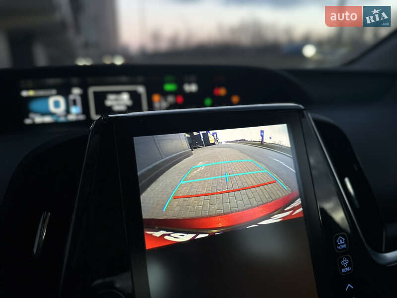 Хэтчбек Toyota Prius Prime 2017 в Киеве