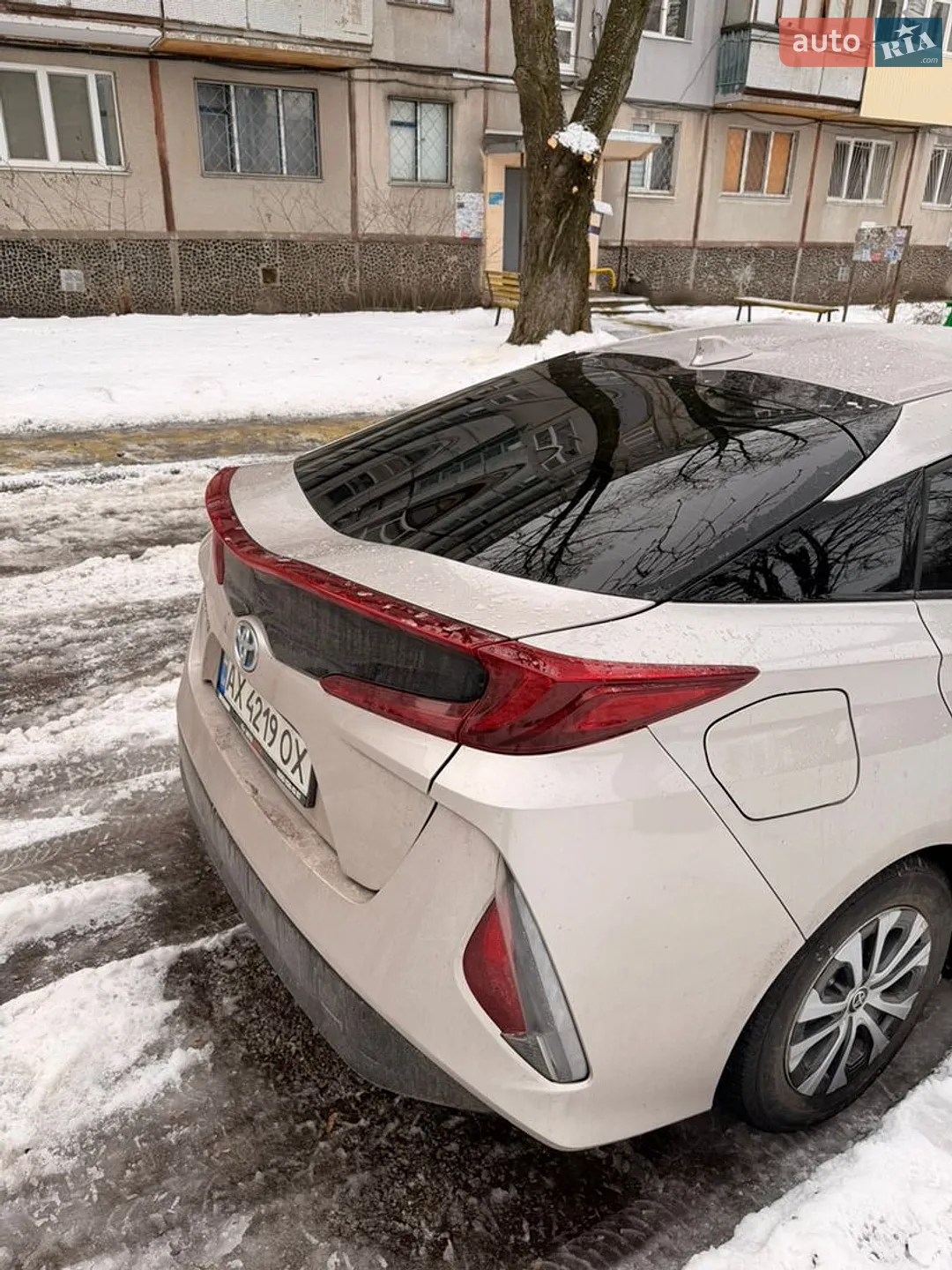 2019 Toyota Prius - мініатюра 11