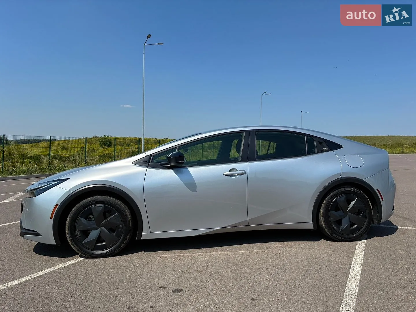 2023 Toyota Prius - мініатюра 3