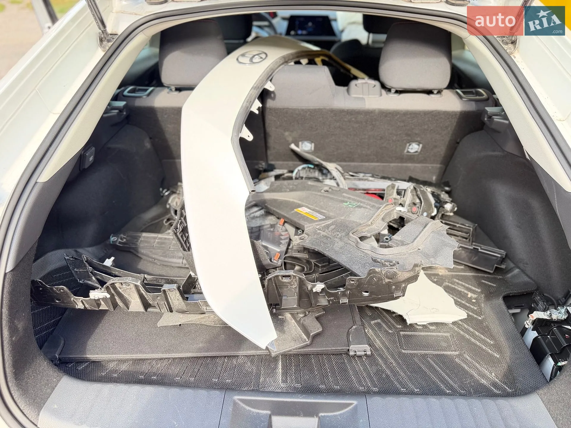2025 Toyota Prius - мініатюра 15