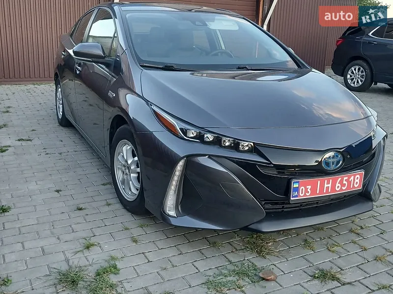 Toyota Prius Prime