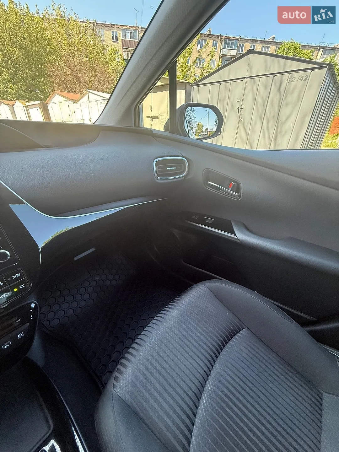 2021 Toyota Prius - мініатюра 16