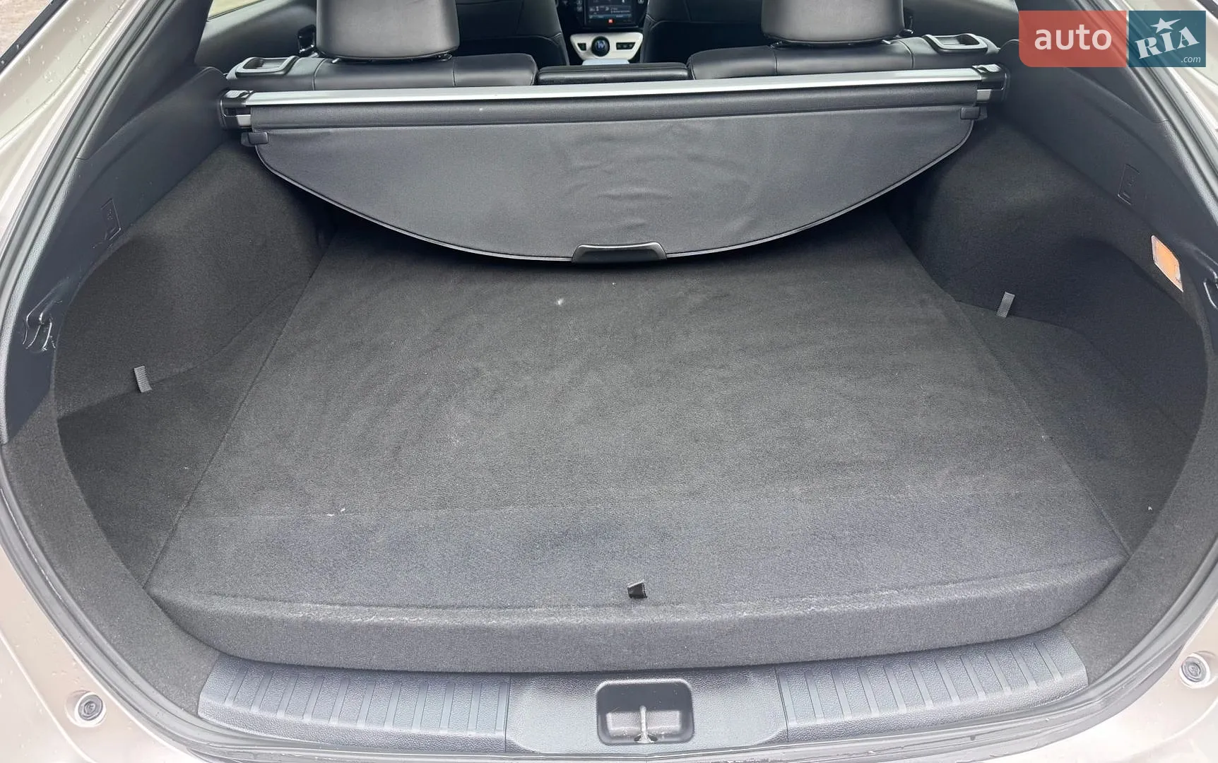 2018 Toyota Prius - мініатюра 10
