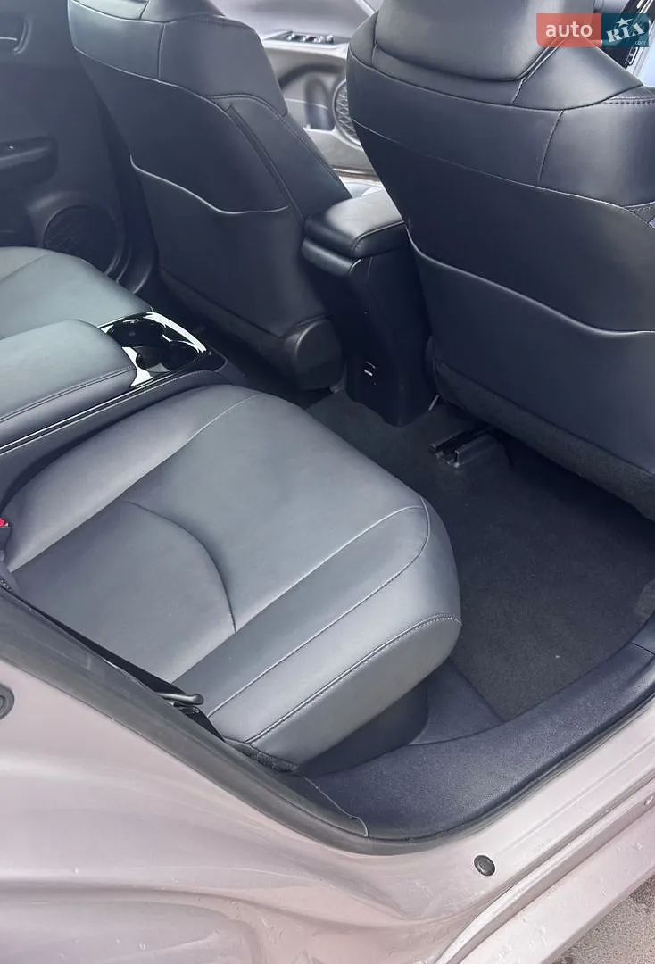 2018 Toyota Prius - мініатюра 21