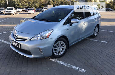 Универсал Toyota Prius v 2012 в Одессе