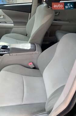 Універсал Toyota Prius v 2012 в Києві