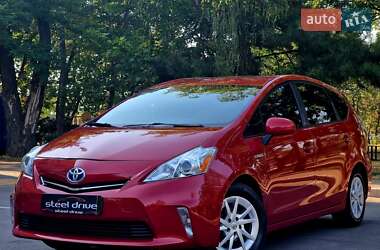 Універсал Toyota Prius v 2012 в Миколаєві