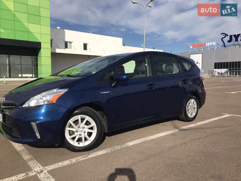 Универсал Toyota Prius v 2012 в Одессе фото 3 Универсал Toyota Prius v 2012 в Одессе