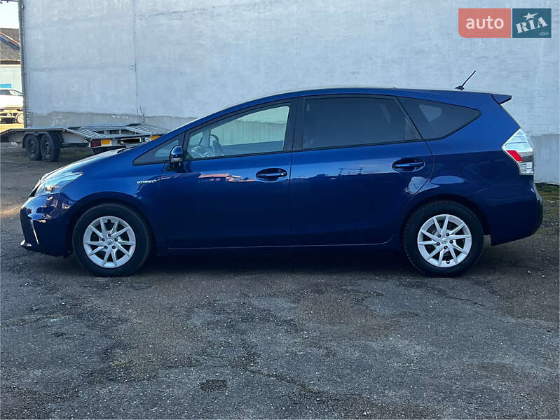 Универсал Toyota Prius v 2013 в Луцке фото 8 Универсал Toyota Prius v 2013 в Луцке