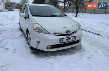 Универсал Toyota Prius v 2012 в Дрогобыче