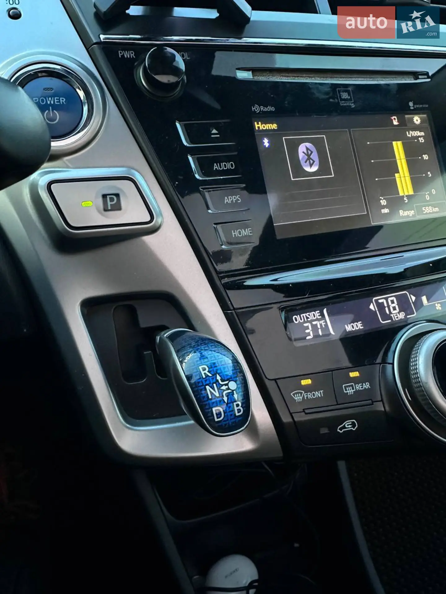 2015 Toyota Prius v (+) - мініатюра 21
