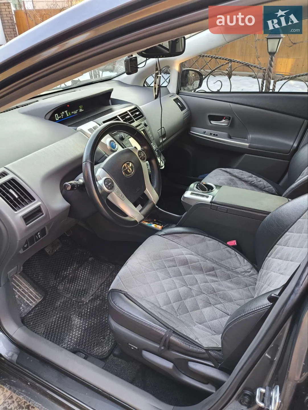 2012 Toyota Prius v (+) - мініатюра 6
