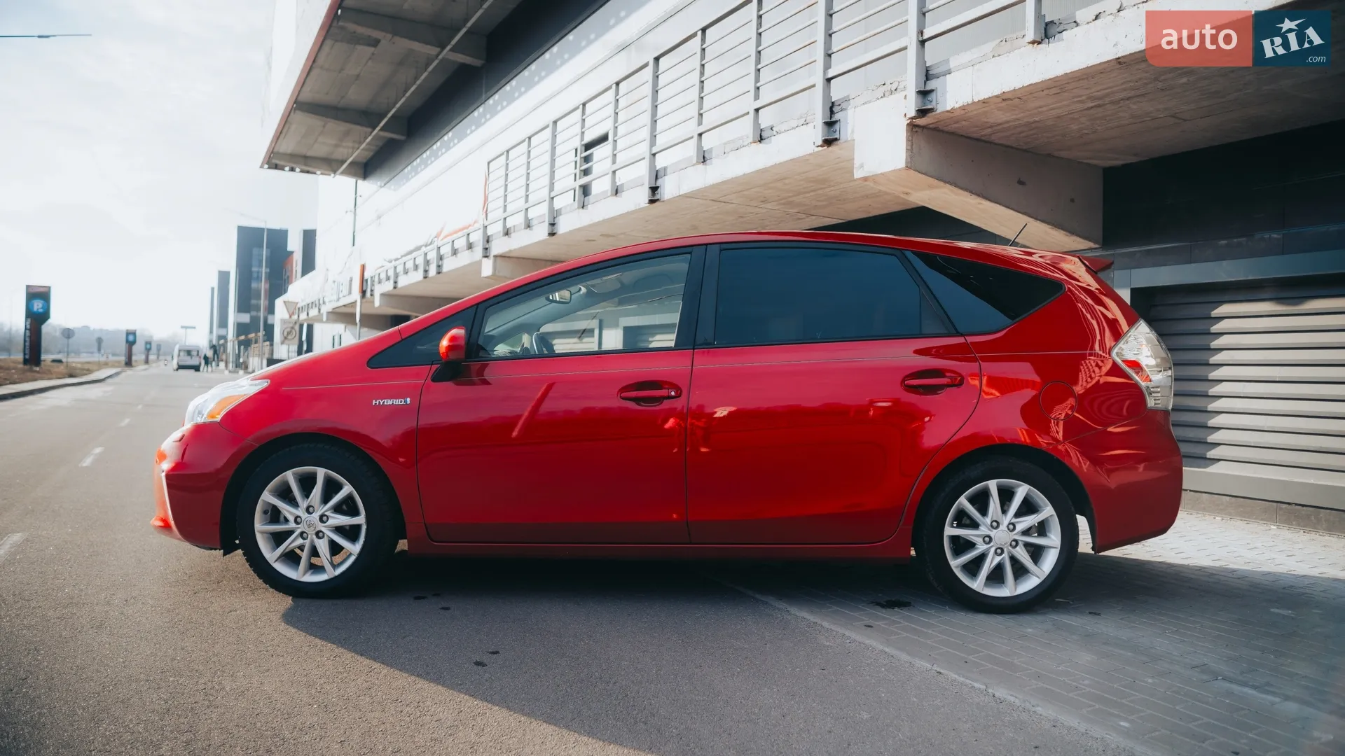 2013 Toyota Prius v (+) - мініатюра 19