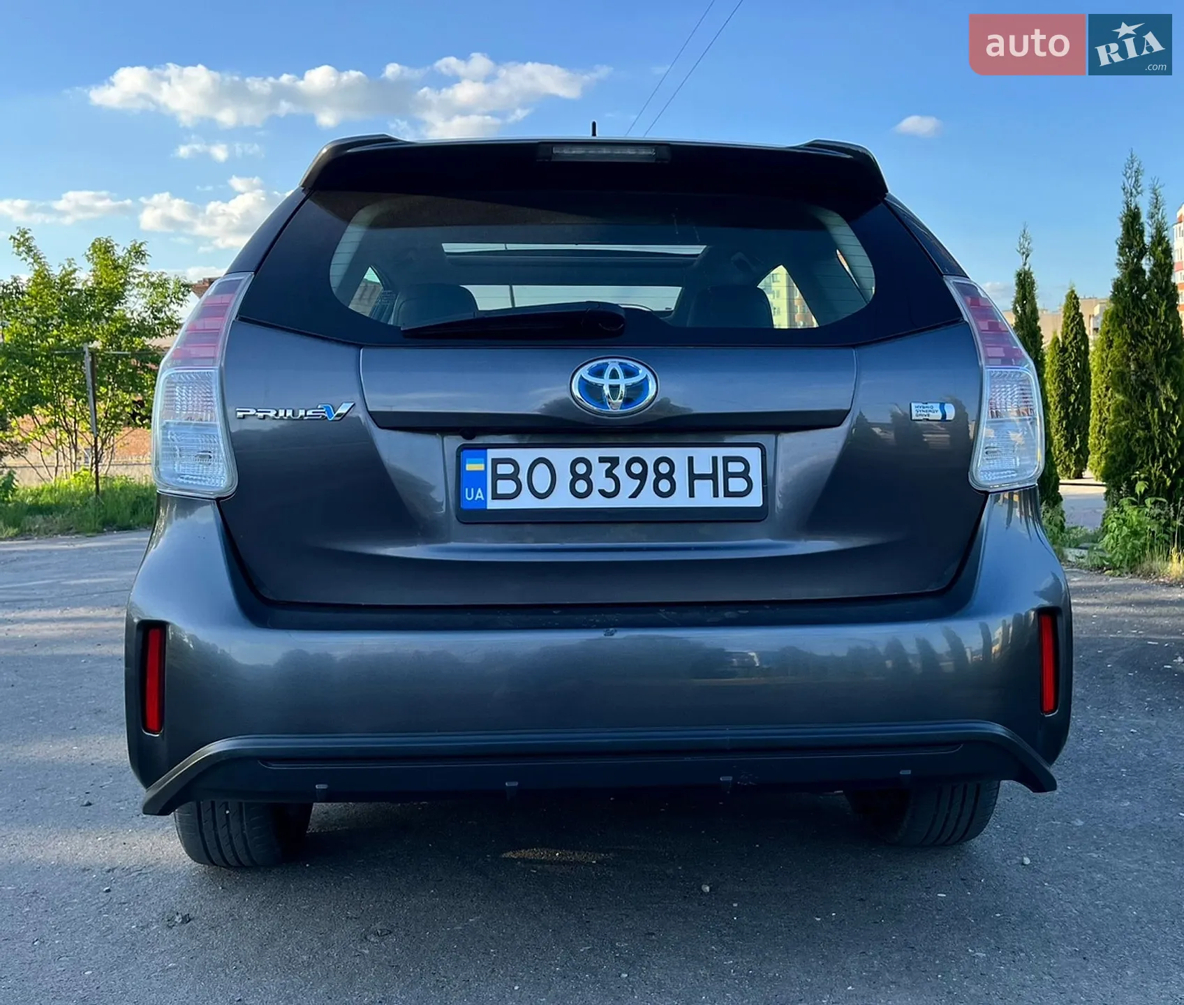 2014 Toyota Prius v (+) - мініатюра 27